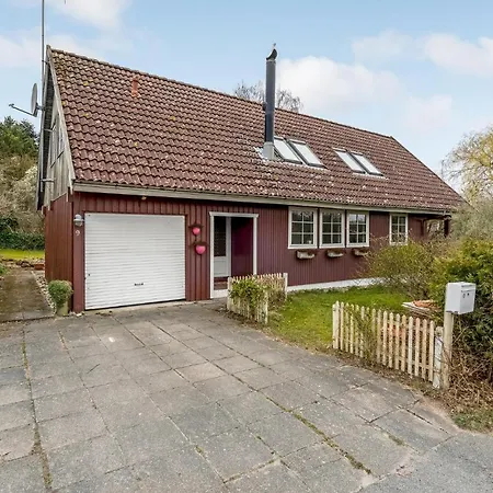 Beautiful In With Kitchen