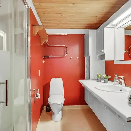 Semesterbostad Beautiful In With Kitchen *