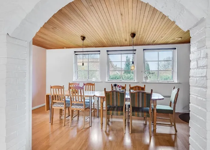 Beautiful In With Kitchen * Millinge